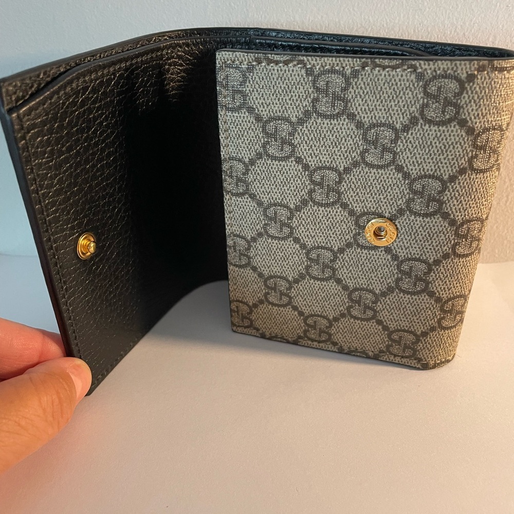 Authentic Gucci Wallet - image 3